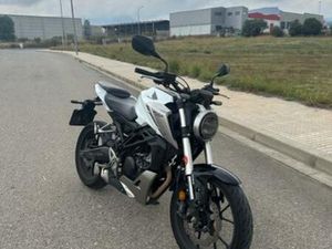 HONDA - CB125R