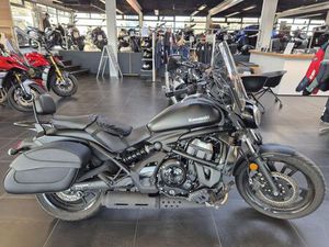 KAWASAKI VULCAN S - ZUBEHÖR / 4500 KM -
