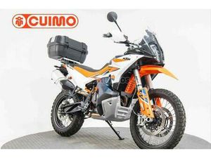 KTM - 890