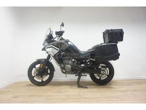CFMOTO - 800 MT