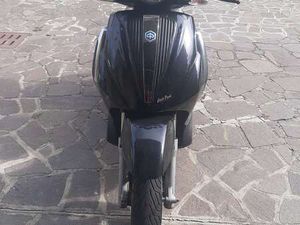 PIAGGIO BEVERLY 400 NERO