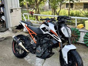 KTM 125 DUKE BIANCO