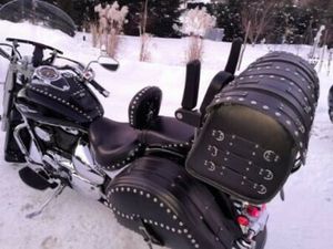 MOTOCYKL SUZUKI BOULEVARD