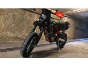 SM 500 R (2021 - 24)