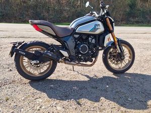 CF MOTO 700 CLX HÉRITAGE 2023 FULL