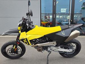 HUSQVARNA 701 SUPERMOTO 2026 BLACK EDITION
