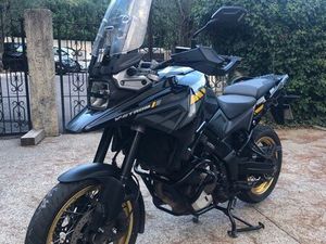 SUZUKI V-STROM 1050 XT TRES BON ÉTAT