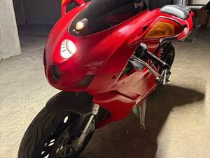 DUCATI 749