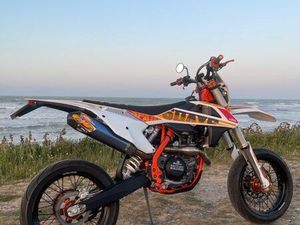 KTM 450 EXC-F SIXDAYS SUPERMOTARD