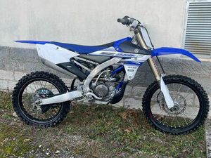 YAMAHA YZ-F 250