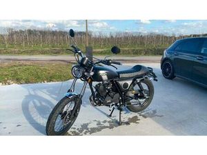 ② B KLASSE BROMMER, MASH FIFTY 50 CC, ZWART.