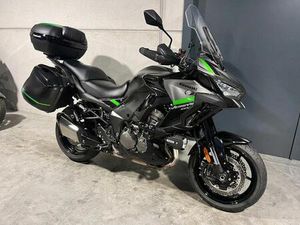 ② KAWASAKI VERSYS 1000 GT MET HANDVATVERWARMING (BTW MOTO)