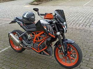 2016 32KW A2 MET VEEL EXTRAS