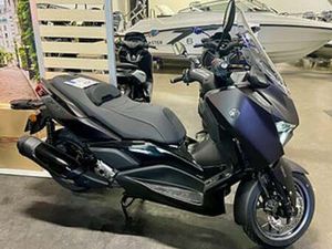 YAMAHA X-MAX 300 ABS TECH MAX KAMPANJ SPARA 3000KR (WDE34J) - BYTBIL.COM ◊