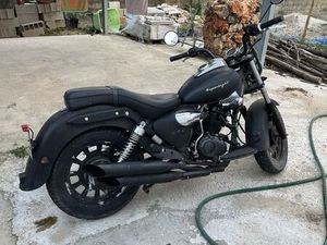 VENDO OU TROCO KEEWAY SUPERLIGHT 125 CC SALVATERRA DE MAGOS E FOROS DE SALVATERRA