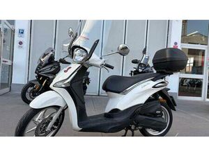VENDO PIAGGIO LIBERTY 50 3V (2021 - 24) USATA A VERONA (CODICE 9918425) - MOTO.IT