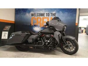VENDO HARLEY-DAVIDSON 114 STREET GLIDE (2017) USATA A GAZZADA SCHIANNO (CODICE 9917829) - MOTO.IT
