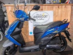 EEN ZEER NETTE SYM ORBIT III VAN 1E EIGENAAR. — SCOOTERS | SYM — MARKTPLAATS