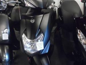 SYM ORBIT 3 ZWART E5+ 45KM NIEUW / 2026 GRATIS HELM + SLOT — SCOOTERS | SYM — MARKTPLAATS