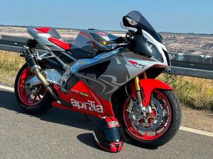 APRILIA RSV 1000