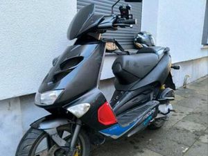 APRILIA SR50 (TAUSCH MÖGLICH)