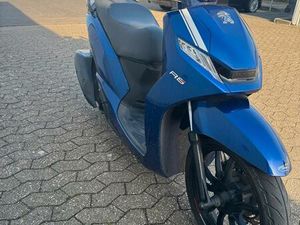 PEUGEOT BELVILLE 125 ROLLER AUTOMATIK TÜV 2028