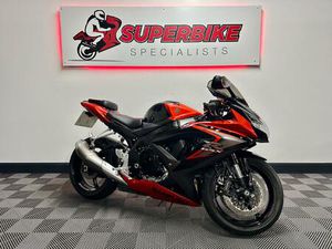 SUZUKI GSX-R750 SUPER SPORTS PETROL MANUAL (152 PS) 749 CC