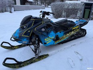 TÄHÄNKIN MENOPELIIN JUURI SINULLE SOPIVA RAHOITUS! ALKAEN 2.99 % + KULUT, JOPA ILMAN KÄSIRAHAA.