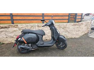 ⭐ VESPA GTS 125 SUPER – TOP ZUSTAND • NUR 6.580 KM • EZ 2024 ⭐