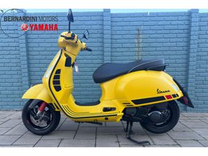 VESPA GTS 300 I.E. SUPERSPORT ABS E4 – MODELL 2018 – GEBRAUCHT