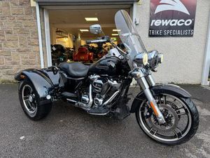 2019 HARLEY-DAVIDSON FREEWHEELER 114 TRIKE - 7000 MILES