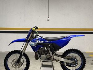 YAMAHA YZ250 DE 2023 POMBAL