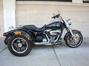 2021 HARLEY-DAVIDSON FREEWHEELER