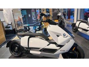 VENDO BMW CE 04 (2021 - 25) USATA A GAGLIANICO (CODICE 9918791) - MOTO.IT