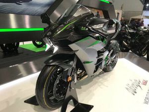 KAWASAKI NINJA H2