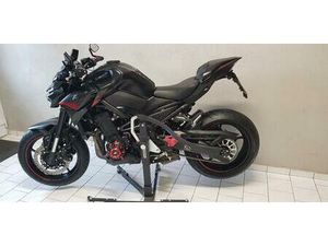 KAWASAKI Z900