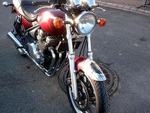 ICH VERKAUFE MEINE KAWASAKI ZEPHYR 550.