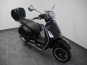 VESPA GTS 300 HPE // 1.HAND // DT. FZG