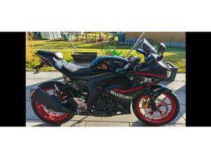 SUZUKI GSX-R 125 EDITION MY'2025 5400 KM SH EXTRAS TOP !!!