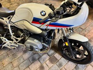 BMW R NINE T RACER NUR 2300KM 1. HAND