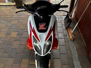 HONDA X8RS ROLLER 2-TAKT, SPORTAUSPUFF, NEUER RIEMEN