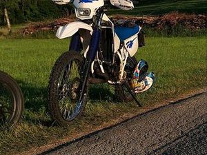 YAMAHA DT 125 4BL TÜV BIS 6/27 SUPERMOTO