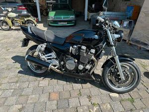 YAMAHA XJR 1200 EVT. TAUSCH