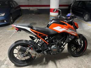 KTM - DUKE 125