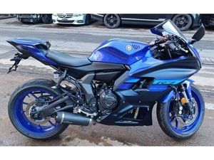 YAMAHA R7 - 35 KW MÖGLICH -VIEL EXTRAS-
