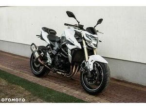 SUZUKI GSR