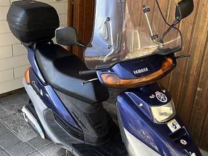 ROLLER ZU VERKAUFEN YAMAHA XC 125 T CANTON BERNE -