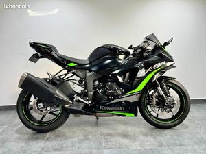 KAWASAKI ZX-6R 636