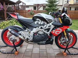 APRILIA V4 TUONO 1100 FACTORY 2018 IDEALNA OHLINS QUICKSHIFTER BLIPPER HUTKA