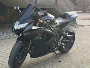SUZUKI GSX-R 600
